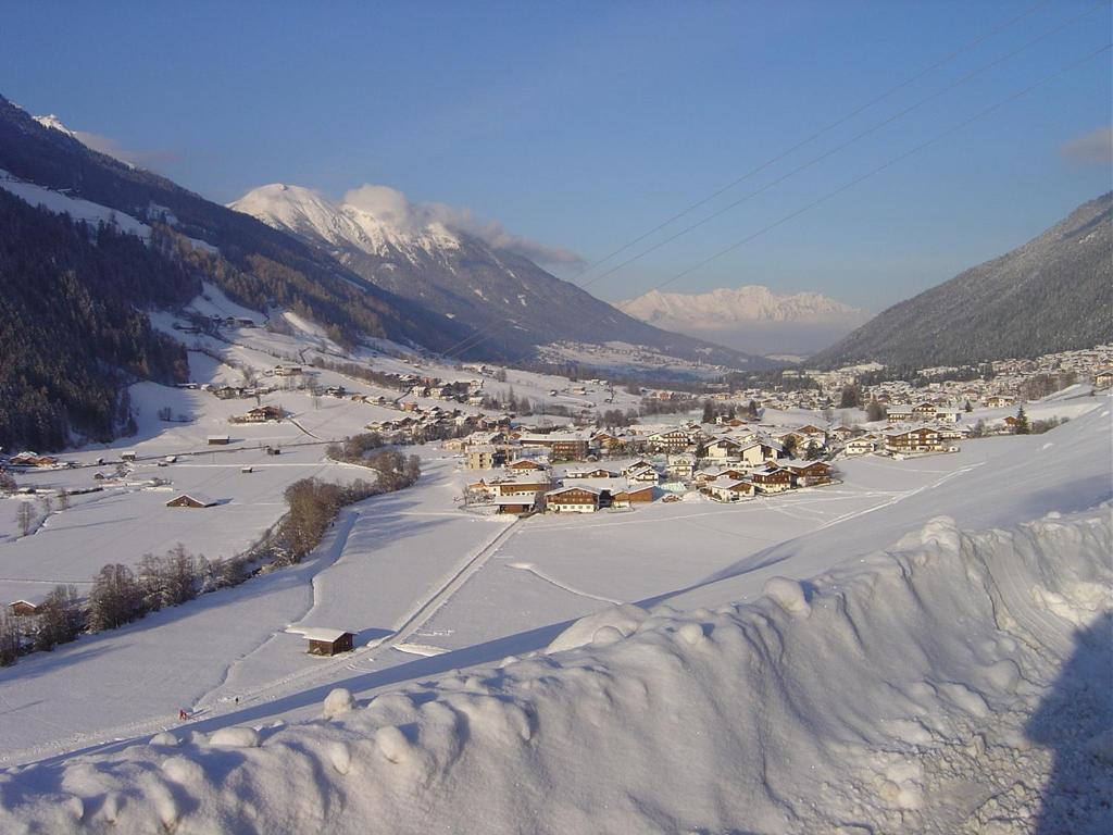 Haus Harbauer Apartman Neustift im Stubaital Kültér fotó